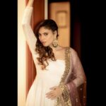 Sherin Instagram - 🤍🤍🤍🤍 Costumes - @labelswarupa Photography - @camerasenthil Makeup - @jiyamakeupartistry Hair - @mani_stylist_ organised @rrajeshananda #sherin #white #salwarsuits #cooking #cwc #cookuwithcomali #cookwithcomali #vijaytelevision
