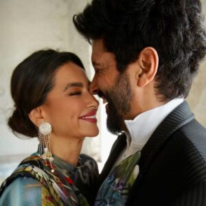 Shibani Dandekar Instagram - All we need…. @faroutakhtar ❤️