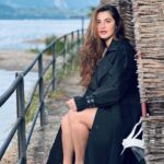 Shivaleeka Oberoi Instagram - Swiss state of mind!🇨🇭✨ #switzerland #europetravel #beautifuldestinations #interlaken #lakethun #swissalps #eurotrip Interlaken, Switzerland