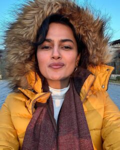 Shraddha Srinath Instagram - Azeri people are the nicest. Especially the waiters. They’ll coax you into ordering two bottles of wine and two desserts too, flashing their best smiles and speaking in their best broken English. But no one ever complained of having too much wine or dessert right? Don’t answer that. Ate an excellent Azeri meal and Russian meal. So many beautiful restaurants! Cats. Soooooo many cats. Some friendly, some unbothered. I guess those are the only two categories of cats there are. The outskirts of Baku looks very soviet and cold, but you enter the city and it is so full of life and so charming. Lovely large parks, coffee shops, huge promenade, cobbled roads and sidewalks. Cops everywhere and I mean EVERYWHERE, and so helpful too. Our driver to Gabala fought the Azerbaijan-Armenia war 2 years ago and proudly showed off his medals and certificates. Azerbaijani men have to undergo compulsory military training after the age of 18 it seems. Anyway. I played music off my phone on our way back to the hotel and between ‘dil ko tumse pyar hua’ and ‘Ondra renda asaigal’ he loved the latter. His verdict, not mine. Also saw parts of the Baku street circuit. My airport taxi guy asked if I knew Azerbaijani and when I said no he wanted to chat with me using google translate while zipping on the highway. No thanks, I said in English. I think he understood. 

The second photo is my reaction to blue cheese. You should know how I react to blue cheese. 
F1 fans do you recognise the turn in the 3rd photo???? Can’t wait for the season to beginnnnn. 

Photos by @rohitsabu