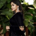 Shritha Sivadas Instagram - Mua @jo_makeup_artist Photography @kunjippaaru Costume @prakrithi_by_ramya Styling @stylestoriesbypriyanka Videography @_shutter__bug @yedukrishnan._ Jewellery @meralda.jewels Camera Assiatant @kedarhist_ Location @crowneplazakochi Crowne Plaza Kochi