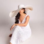 Shriya Pilgaonkar Instagram - 🕊️ Cue White Lotus Theme song 🎧 🙃 Styled by: @yuktisodha Photographs: @mourya Hair & Make up: @makeupwali Wearing: @frisky.in Jewellery: @misho_designs, @kefi_co & @she.ela.jewel Shoes: @charleskeithofficial Hat: @myaraaindia #Summer #White #YuktiXShriya