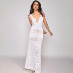 Shriya Pilgaonkar Instagram - 🕊️ Styled by: @yuktisodha Photographs: @mourya Hair & Make up: @makeupwali Wearing: @frisky.in Jewellery: @misho_designs, @kefi_co & @she.ela.jewel Shoes: @charleskeithofficial Hat: @myaraaindia #Summer #White #YuktiXShriya #ShriyaPilgaonkar #Gold
