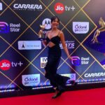 Shriya Pilgaonkar Instagram - As actors , our greatest privilege is that we get to live many lives in one lifetime . ⭐️ Thank you @iwmbuzz for the ‘Most Versatile Actress of the year (OTT)‘ Award ♥️ I do my best to not give people a chance to box me & I hope to keep surprising my audience with different characters. Aur Bahut kaam karna baaki hai..😊 This is for Kashaf ( Guilty Minds ) , Radha ( The Broken News) & Madhu ( Taaza Khabar). Grateful for these incredible teams that I’ve had a chance to collaborate with 🫶🏼 Glam team ✔️🖤 Styling: @yuktisodha Photographer: @palashsverma Hair: @darshana.mule Make up: Ravindra Jadhav Outfit: @lableankitajain Jewellery: @misho_designs @timelessjewelsby_s Shoes: @londonrag_in #IWMBuzzDigitalAwards2023