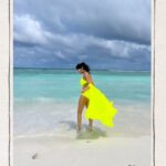 Shriya Pilgaonkar Instagram - 🏝️🐟👙👒🧜‍♀️🌦️🤿 @pickyourtrail X @coco_resorts #Maldives #pickyourtrail #Travelgram #Island