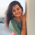 Shruthi Raj Instagram - 🩷🩷🩷