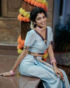 Shruthi Rajanikanth Instagram - This door changed my life upside down and will always cherish these memories ✨🌟💫
📸 @aline_varghese_joseph 
Costume @rohinis.designs