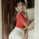 Shruthi Rajanikanth Instagram - 💋🧿 📸 @athuldev._ Mua @nobles_makeover Costume @elize_designs Ornaments @alameen_fashion_jewels Styled @styledbysavu Edits @the_______survivor Hill Palace Museum