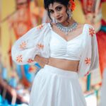 Shruthi Rajanikanth Instagram - Onam vibes 😍🥰🌻🧿 📸 @picstory_josecharles Mua @makeupartist_preetkaur Costume @rohinis.designs Ornaments @parakkat_jewels FTV Salon MG Road Kochi