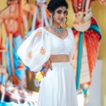Shruthi Rajanikanth Instagram - Onam vibes 😍🥰🌻🧿 📸 @picstory_josecharles Mua @makeupartist_preetkaur Costume @rohinis.designs Ornaments @parakkat_jewels FTV Salon MG Road Kochi