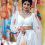 Shruthi Rajanikanth Instagram - Loving this festive onam vibe 😍🫰🏼🧿 📸 @picstory_josecharles Mua @makeupartist_preetkaur @ftvsalon.mgroad.kochi Ornaments @parakkat_jewels Costume @rohinis.designs FTV Salon MG Road Kochi