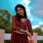 Shruthi Rajanikanth Instagram - Perfect weather 🍁🍂 costume @mihaara 📸 @nomadic_frames Kakkanad, India