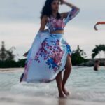 Shruthi Rajanikanth Instagram – Exploring like CRAAAAAZZZZYYYYY🫰🏼🤩🤩❤️‍🔥 

Thank you @vidya.portal @masholidaystours @arenahotels 

#maldives #karthikalyaniteaserlaunch #vacation #beachvibes #relaxing Maafushi