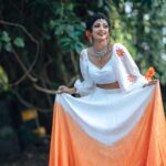 Shruthi Rajanikanth Instagram - Wait till end 😍🫰🏼 Mua @makeupartist_preetkaur Costume @rohinis.designs Ornaments @parakkat_jewels FTV Salon MG Road Kochi