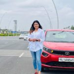 Sreevidya Nair Instagram - Touch down in Bangalore and off to Mysore ✌️ 📷 @sreekanthmkv Kempegowda International Airport Bengaluru