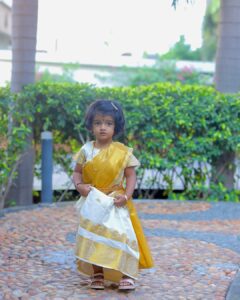 Sridevi Ashok Instagram - This is our Onam photoshoot.
@sitara_chintala you are soo grown up and looking damn cute.. 

We wish you all a Happy Onam 🫶❤️ 

Photography : @ashok_chintala 

#srideviashok #onamphotoshoot #onam #onam2023 #modelshoot #chennaiinfluencer #fashionblogger #fashionable #mommyblogger #chennaimommyblogger
