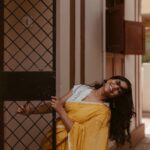 Srinda Instagram - With @srindaa 🌻 Wearing @the_urban_doe 🍂 Hair and make up @zara___makeover 🌸