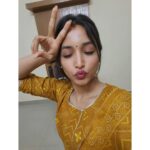 Srinidhi Ramesh Shetty Instagram - 💛✨️