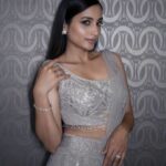 Srinidhi Ramesh Shetty Instagram – Sparkle & shine ✨️🤍
.
.
.
.
.
Outfit @taruntahiliani
Stylist @niru05_raghupathy
Jewellery @kyra_gallery
Makeup @roshnisafir
Hair @babita.kc.1272
Photos @faisal_tirz 

#SIIMA2023 ✨️