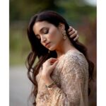 Srinidhi Ramesh Shetty Instagram - ✨️🌿🫶🏻 Saree @taruntahiliani Stylist @niru05_raghupathy Accessories @sonisapphire Photos @kroplaczasu Hair @mk_fryzjer Makeup @nam.cosmetics