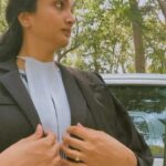 Surabhi Santosh Instagram - Black just goes🖤 #lawyerup #blacksandwhites #Workoutfits #igotoworklikethis #BangaloreLawyers #advocatelife