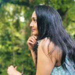 Surabhi Santosh Instagram - Kindness in words creates confidence. Kindness in thinking creates profundity. Kindness in giving creates love 🌸 #PureBliss #stateofgiving #Loverofquotes #TravellerGirl #Lovequotes