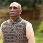 Surabhi Santosh Instagram - Happy, happier and happiest B’day to my best friend, my No.1, the best dad that any girl could ask for. You gave me the courage to face the world and freedom to live my life as I please… unapologetically, with grace and dignity. Thank you for being you and thank you for loving me the way you do. I love you dada ❤️