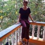 Swathi Reddy Instagram - The need to be constantly busy is a trauma based response. And in today’s times if what’sapp and instagram are the foundations of relationships we are bound to get screwed over and traumatised. It’s a jungle out there. Please take care empaths.