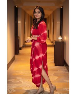 Tanvi Ram Instagram - ♥️

Photographer - @neeleshek 
Attire - @western_lady_ 

#2018everyoneisahero