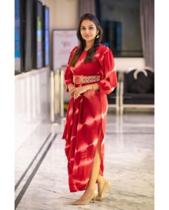 Tanvi Ram Instagram - ♥️

Photographer - @neeleshek 
Attire - @western_lady_ 

#2018everyoneisahero