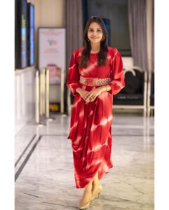 Tanvi Ram Instagram - ♥️

Photographer - @neeleshek 
Attire - @western_lady_ 

#2018everyoneisahero