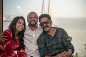 Tanvi Ram Instagram - Moments♥️

@judeanthanyjoseph 
@tovinothomas 
@asifali 
@chaman.chakko 
@akhilarakkal 
@mohandas_art_director 

#2018eveyoneisahero #2018successcelebration #happinesshigh #momentstoremember #2018