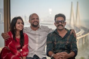 Tanvi Ram Instagram - Moments♥️

@judeanthanyjoseph 
@tovinothomas 
@asifali 
@chaman.chakko 
@akhilarakkal 
@mohandas_art_director 

#2018eveyoneisahero #2018successcelebration #happinesshigh #momentstoremember #2018