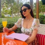 Tridha Choudhury Instagram - Spring in my steps 🌻 #mimosasfordays #breakfastclub #breakfastlovers #springequinox #springishere #springfashion #travelwithtridha Four Seasons Resort Dubai at Jumeirah Beach