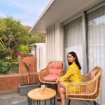 Tridha Choudhury Instagram - The villa vibe @ukiyostays 💙 #travelwithtridha #ukiyostays #villavibes #luxuryvillas #luxurystay