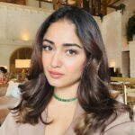 Tridha Choudhury Instagram - Did anyone order a Cappuccino??? ☕️ Wearing @wishdrobeofficial Styled by @intriguelook ☕️ #stylewithtridha #fashioninsta #ootdfashion #bossbabetribe