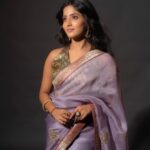 Ulka Gupta Instagram – Styling- @aishwaryavenishetty_official
Outfit- @tilakamsarees
Jewellery- @kasturisilverjewellery
Photography- @sharathchandra_photography