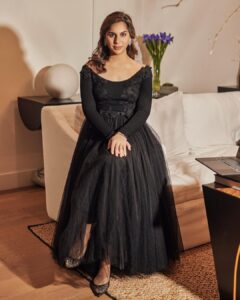 Upasana Kamineni Instagram - This one is special ❤️ 
Soooo thankful & grateful for everything.
My faith in the @thesecret365 has become stronger. 
Manifest with a pure heart, clear goal and wish well for all. 
Valli pinni & Rama Amma the strongest force behind the scenes, we admire u sooo much ❤️ 

 @vanityfair party - wearing:

 @falgunishanepeacockindia 
@binagoenkaofficial 
@sandysartistry - hmu 
Last few images by @arifminhaz