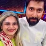 Vidyulekha Raman Instagram - The year has just begun & I feel it’s already made! Was an honour and privilege to perform in front of @chiranjeevikonidela garu ✨♥️ love you sir. You were such a sport! #SumaAdda @chiranjeevikonidela #WaltairVeerayya #MassMoolavirat #MegaMassJathara @director.bobby @vennelakish #sankrantispecial #EtvTelugu #123telugu #sumaadda #brandnewshow #telugushow #etvshow #etvtelugu #etvwin #sumakanakala #entertainment #entertainmentshow #chiranjeevi #megastarchiranjeevi