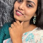 Vishnu Priya Instagram – See that traditional look ❣️Trending one….
#trending #telugu #silksmitha #lookalike #trasformation