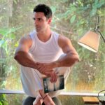 Vivek Dahiya Instagram - The treasure we seek is in the work we are avoiding and the daily disciplines. When you do what others won’t, you can live how others can’t.