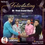 Vivek Oberoi Instagram - जब मैंने विवेक भाई के सामने Entrepreneur's Launchpad मंच का Concept रखा, उन्होंने तुरंत जवाब दिया भाई ये गेम चेंज कर देगा, ऐसा मौका और मंच बहुत कम लोगों को मिलता है। मैंने जैसे ही पूछा आप कब Free है उन्होंने झट से बोला विवेक भाई मैं पहले ही दिन आऊंगा। इनका मेरे प्रति जो स्नेह है उसको चंद शब्दों में Explain करना मुश्किल है। #VivekOberoi #EntrepreneursLaunchpad #MyLaunchpad #Actor #BiggestEvent #drvivekbindra #BadaBusiness