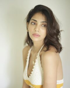 Yogita Bihani Instagram - #raw and #unfiltered 💛
w/ @iamrohitsulakhe