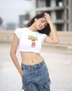 Yogita Bihani Instagram - I hate everyone// 🫵

#mood #thatday #nofilter