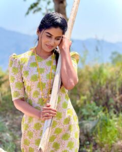 Aadhirai Soundarajan Thumbnail - 15K Likes - Top Liked Instagram Posts and Photos