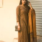 Aadhirai Soundarajan Instagram - #theyamunacloset Casual Cotton Kurti From : @tada_wearhouse Photography : @kanaa.photography #yamuna #mahanadhi #vijaytv #vijaytvserial #tamilserial #mahanati #actorslife #chennai #cinema #cinematography #aadhiraisoundararajan Chennai, India