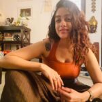Abhirami Venkatachalam Instagram - நீ இன்றி நானும் இல்லை🤍 #manase #love #live #life #happy #vibes #abhiramivenkatachalam #kannamma #av #instagram #instamood #instapost #instadaily #instalike #instalove #instalife #chennai #home #nomakeup
