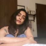 Abhirami Venkatachalam Instagram - Theera ulaa 🤍 #life #love #live #search #peace #happy #vibes #positivevibes #hugs #abhiramivenkatachalam #kannamma #av #instagram #instagood #instalife #instalike #instamood #instadaily #chennai #home