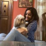 Abhirami Venkatachalam Instagram - Love is so unconditional ;Love liberates ; Love is the reason why I do what I do ; And so I think which is the greatest gift in the world 🤍 #life #love #live #happy #vibes #positivevibes #hugs #doglover #simba #abhiramivenkatachalam #kannamma #ab #instagram #instalove #instalike #instadaily #instagood #instapost #chennai #home