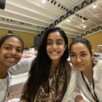 Abhirami Venkatachalam Instagram - Blissful time in Hatayoga class... the best ever time as always #yoga #life #guru #trust #live #positive #happiness #smile #humble #kind #hatayoga #isha #abhiramivenkatachalam #ammu #kannamma #instagood #instalife #instastory